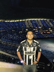 11805885_10153599239839497_204184560_n